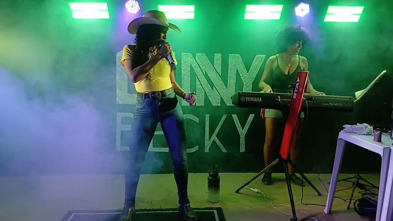 🤠🎹🎤