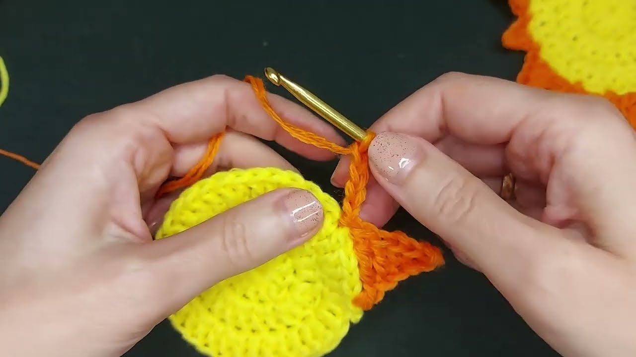 Sonnen Untersetzer häkeln ☀️ | Perfekter Kreis + Sonnenstrahlen | Easy Crochet Sun Coaster