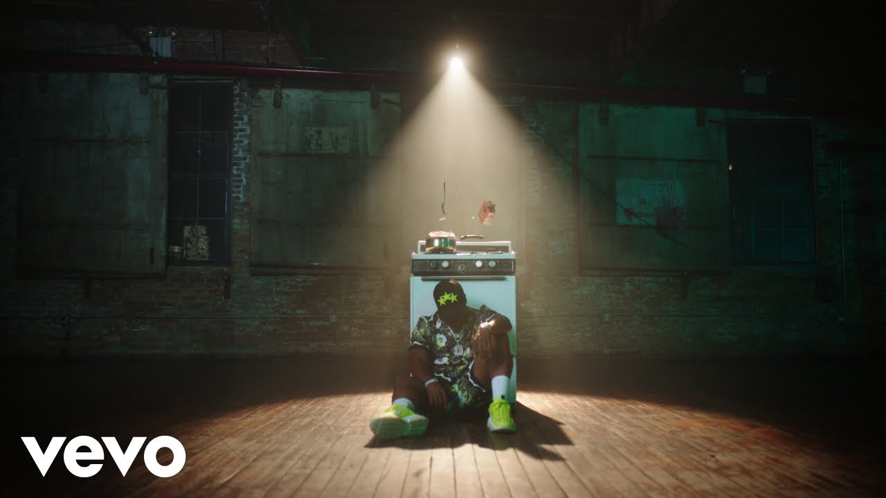 Gangsta Art (Official Music Video)