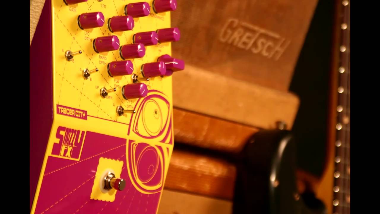 Snazzy FX Tracer City guitar pedal