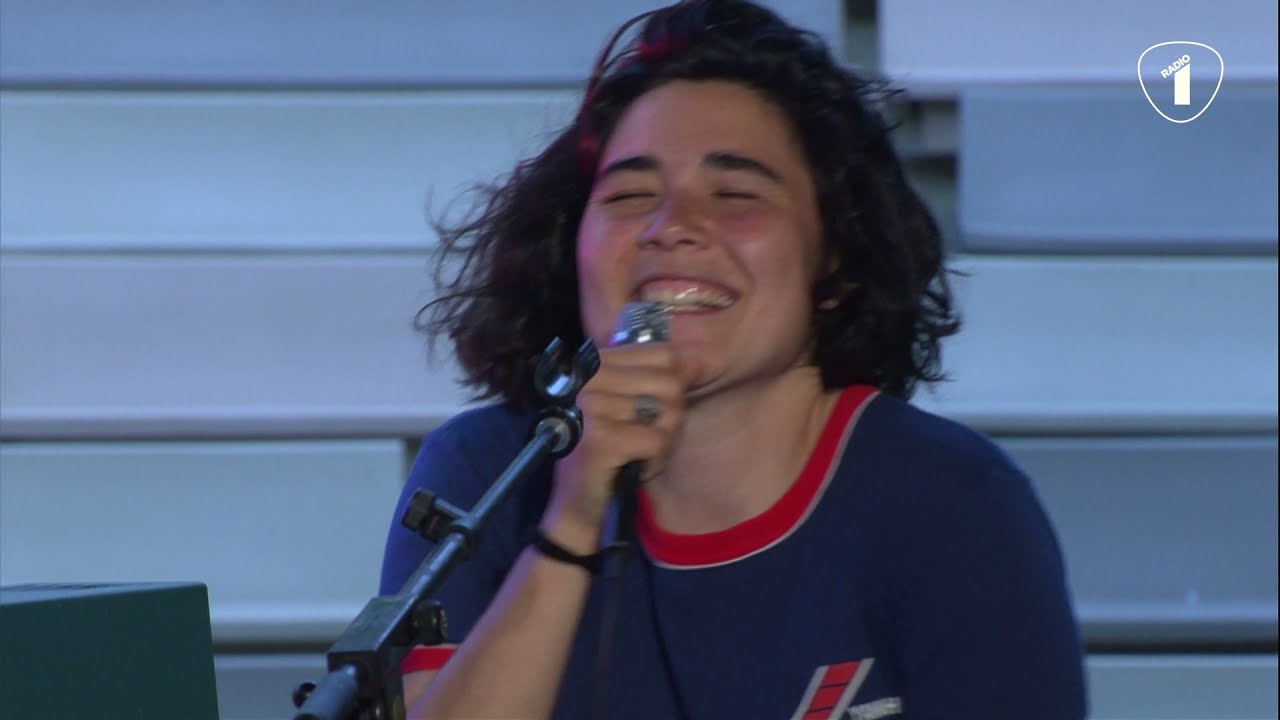 DANSU - AILI (LIVE @ RADIO 1 SCHEMERSESSIES )