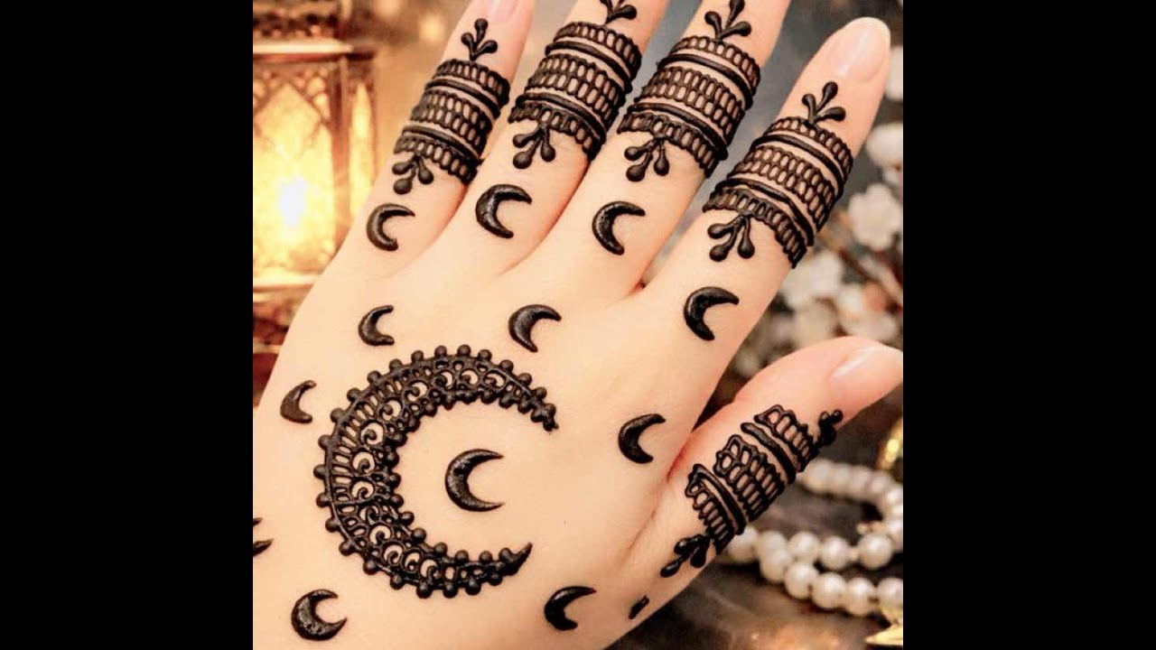 Stylish mehndi design 2026