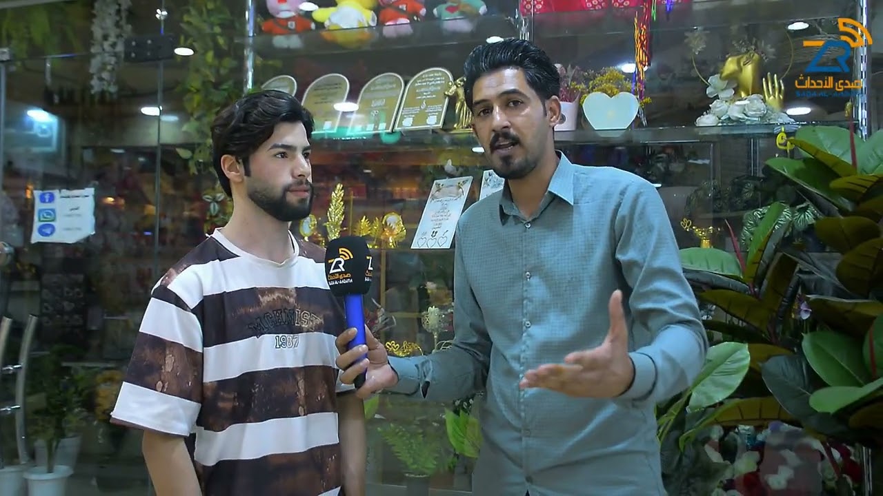 شوف البنات شمسويات بهذا الشاب  !!