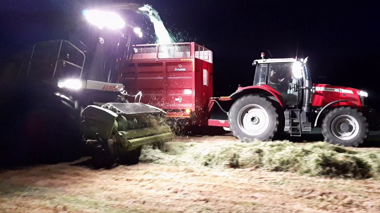 Lifting Silage At Night With Joe Brady In Kill Cavan 2020