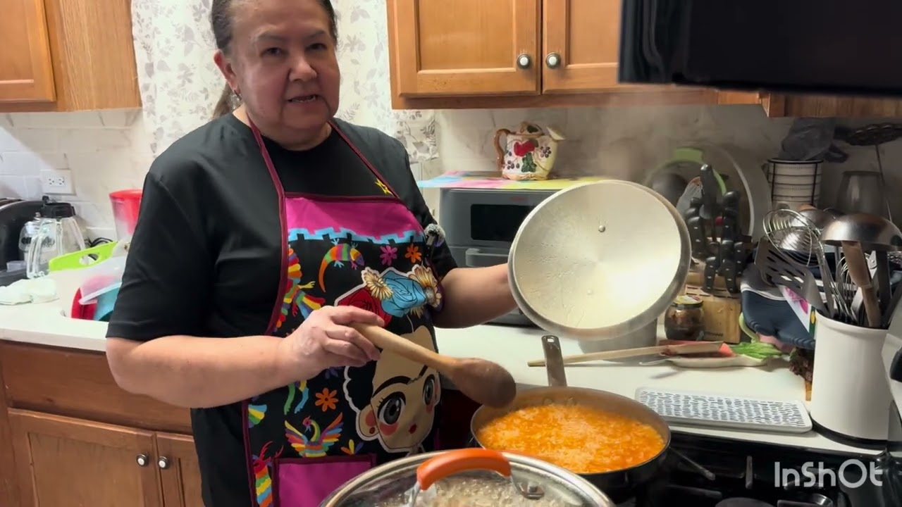Receta rápida y fácil de Arroz mexicano y frijoles de la olla 🫘🍚🍅