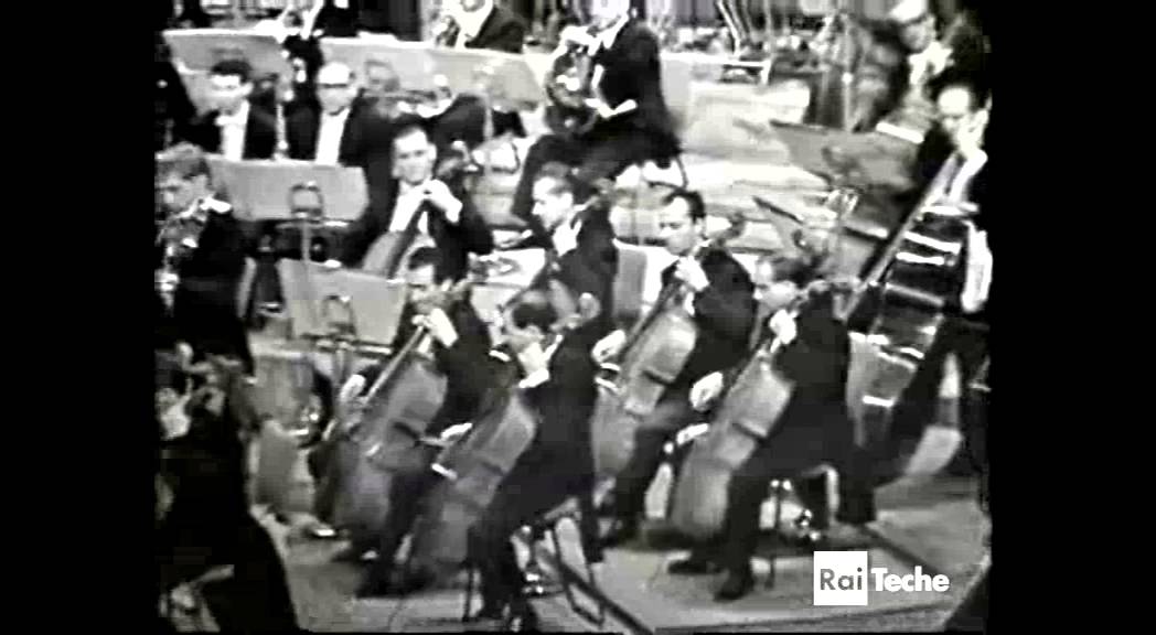 Maderna conducts Stravinsky Le Sacre du Printemps (video fragment)