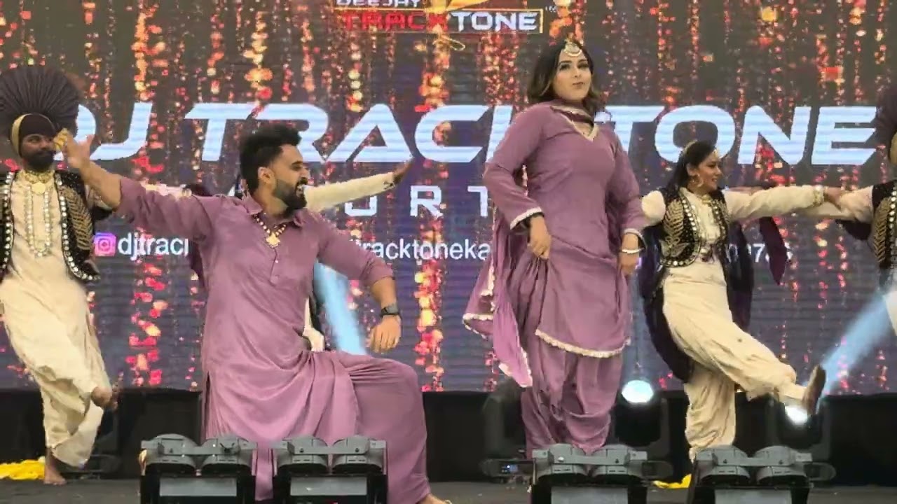 Best Punjabi Group Dance Performance | Bhangra Group For Wedding in Punjab | Dj Tracktone