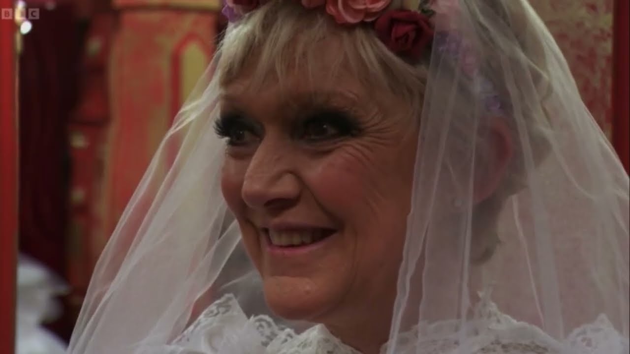 Eastenders in Southend|| Jeans story- 28th April 2022|| Part 3
