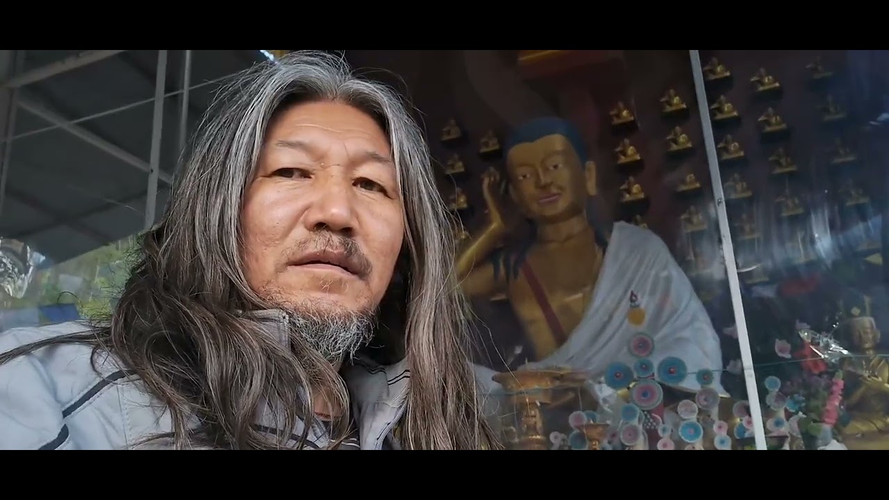 ཡོལ་མོ་སྟག་ཕོ་སེང་གེ་རྫོང་// མི་ལསཕུག་པ་// Melarapa Cave//Yolmo Takfo Sangga Zong // Nepal 2925