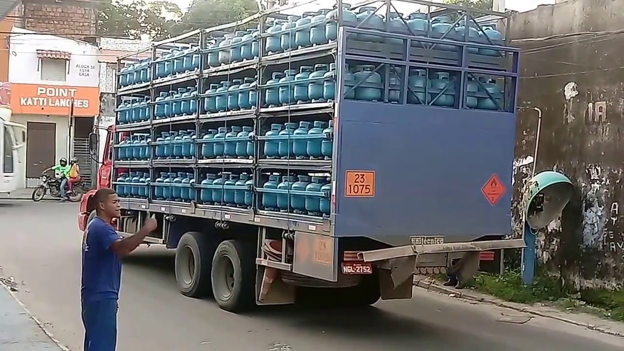 O caminhão do gás chegou