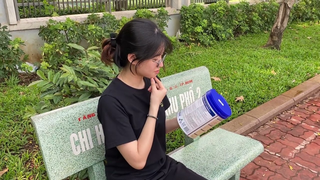 Unboxing & Kiểm tra: Tem chống giả và Bảo hiểm 340 tỷ nằm ở đâu?