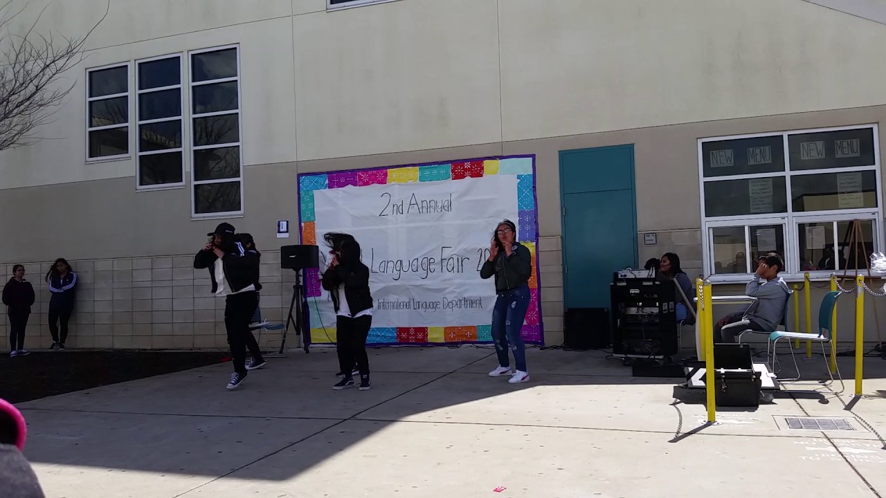 PVHS K-pop michosso club performance