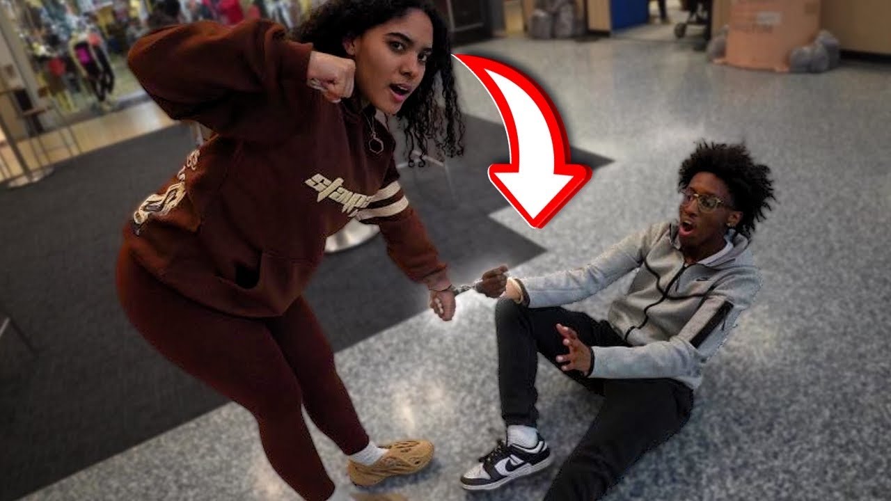 HANDCUFFED TO MY BEST FRIEND FOR 24HRS! *GONE WRONG*