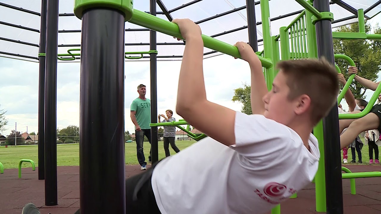 Kültéri torna - fitnesz eszközökkel Boconádon