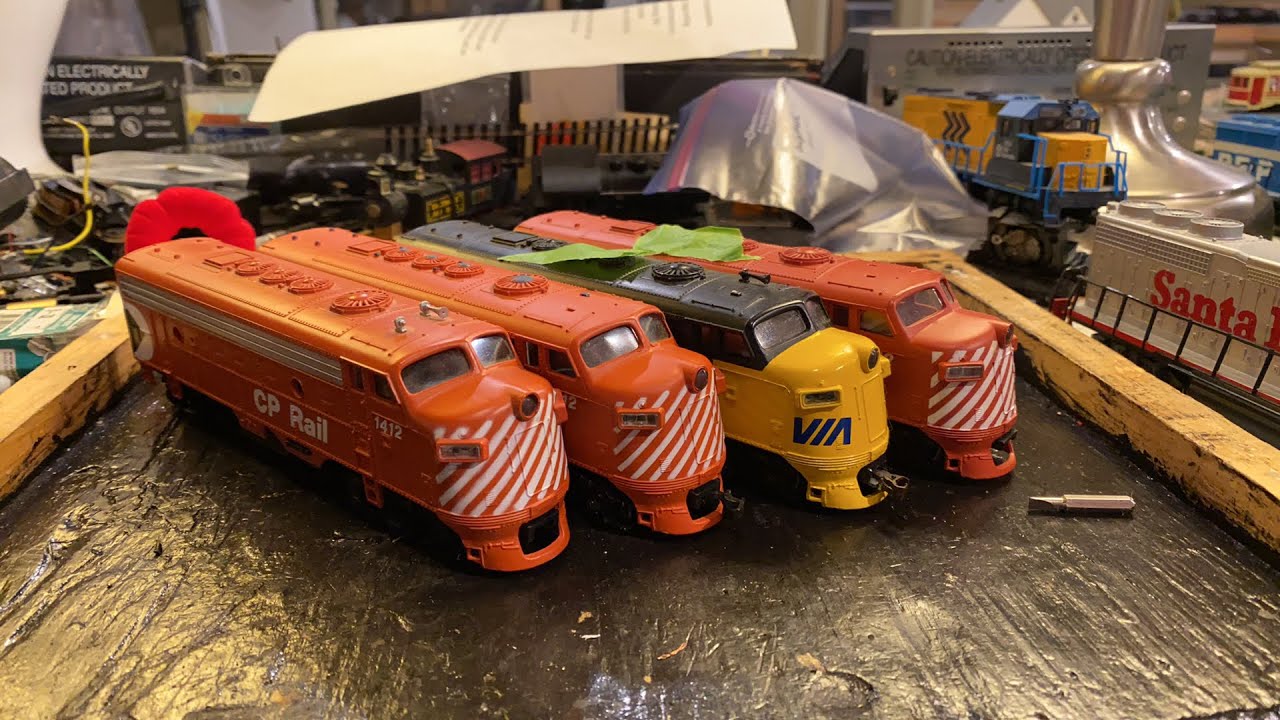 Fixing & Cleaning Ho Locomotives - Can we Make them Run? Live