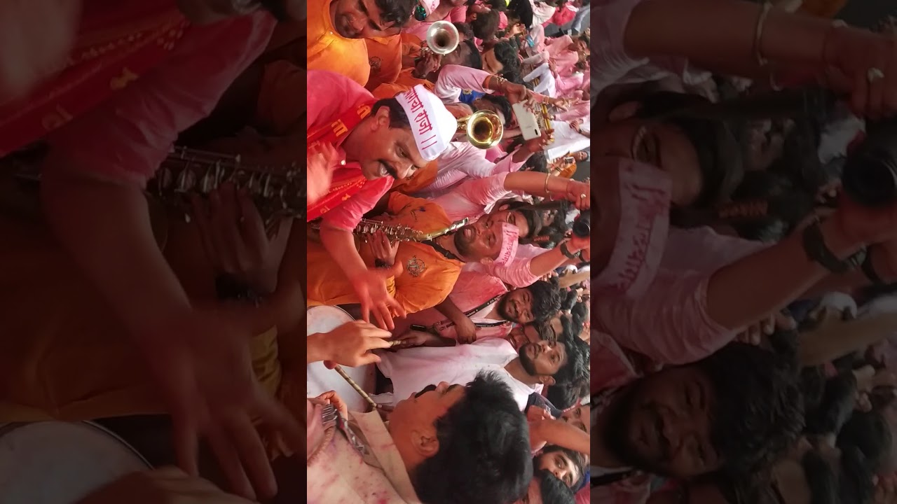 Best dance of Sudhir Bhau Salvi at  Lalbaug Cha Raja Visarjan 2019 #hituraj