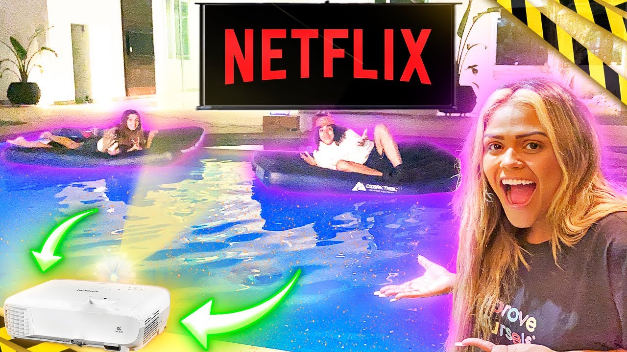 FIZEMOS UM CINEMA NA PISCINA DA MANSÃO LOURES !!!