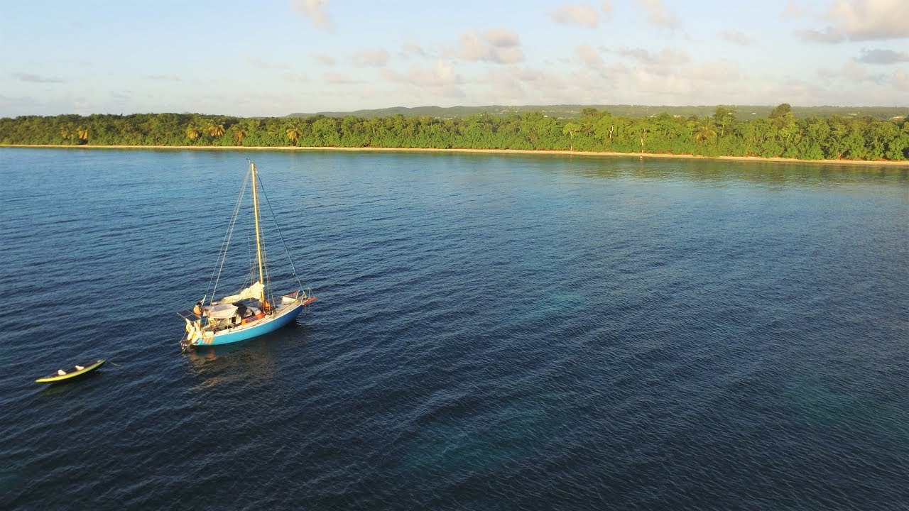 Living off the hook on a 26ft sailboat - Ep64 - The Sailing Frenchman