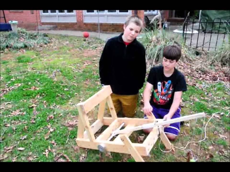 Design & Launching  our Roman Torsion Catapult / Onager
