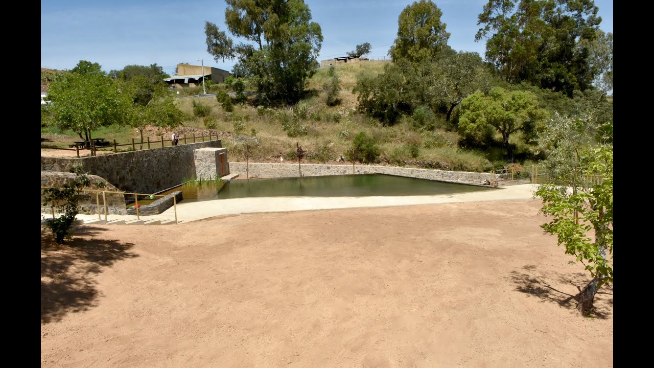 Primeira obra nascida do Orçamento Participativo do Município de Loulé no Ameixial
