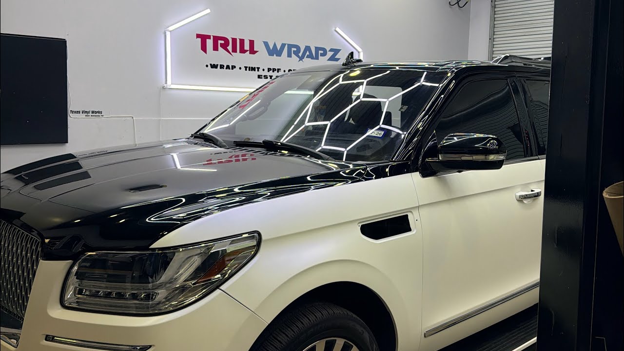 WE BACK!! | Lincoln Navigator Wrap