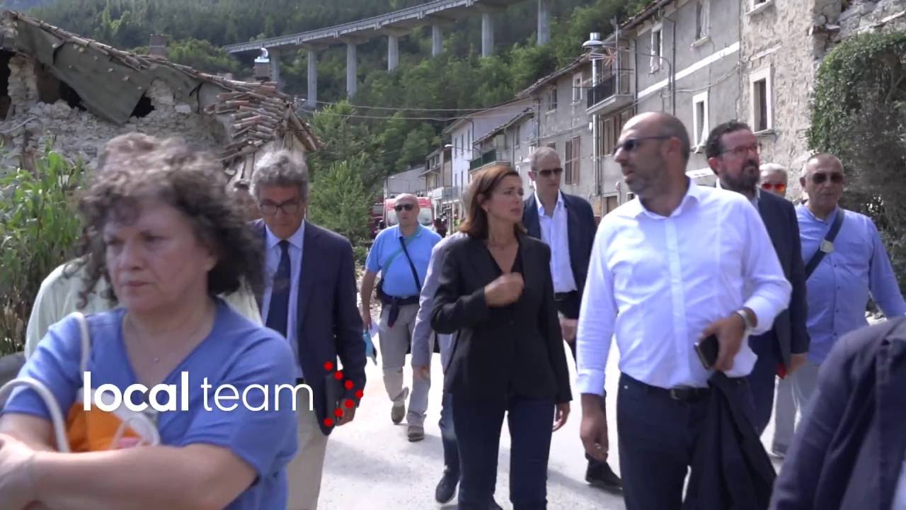 Terremoto Pescara del Tronto: Boldrini raggiunge il borgo distrutto