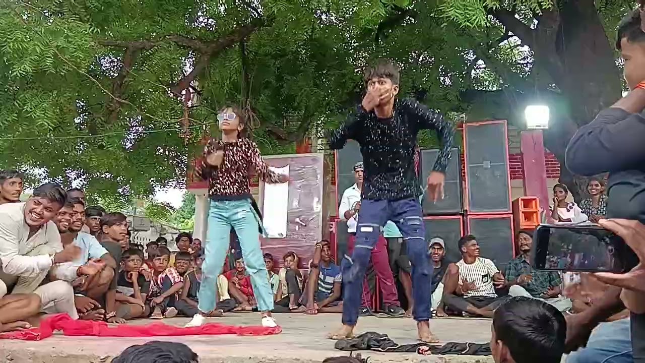 Aman Chingari vs Mahima Raj || Pani wala dance yo yo honey|| Suzabad varanasi ||