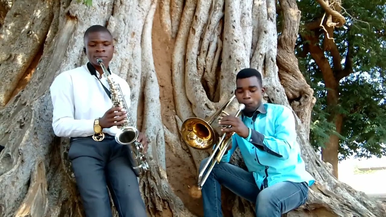 HINO 205 CCB MOÇAMBIQUE
