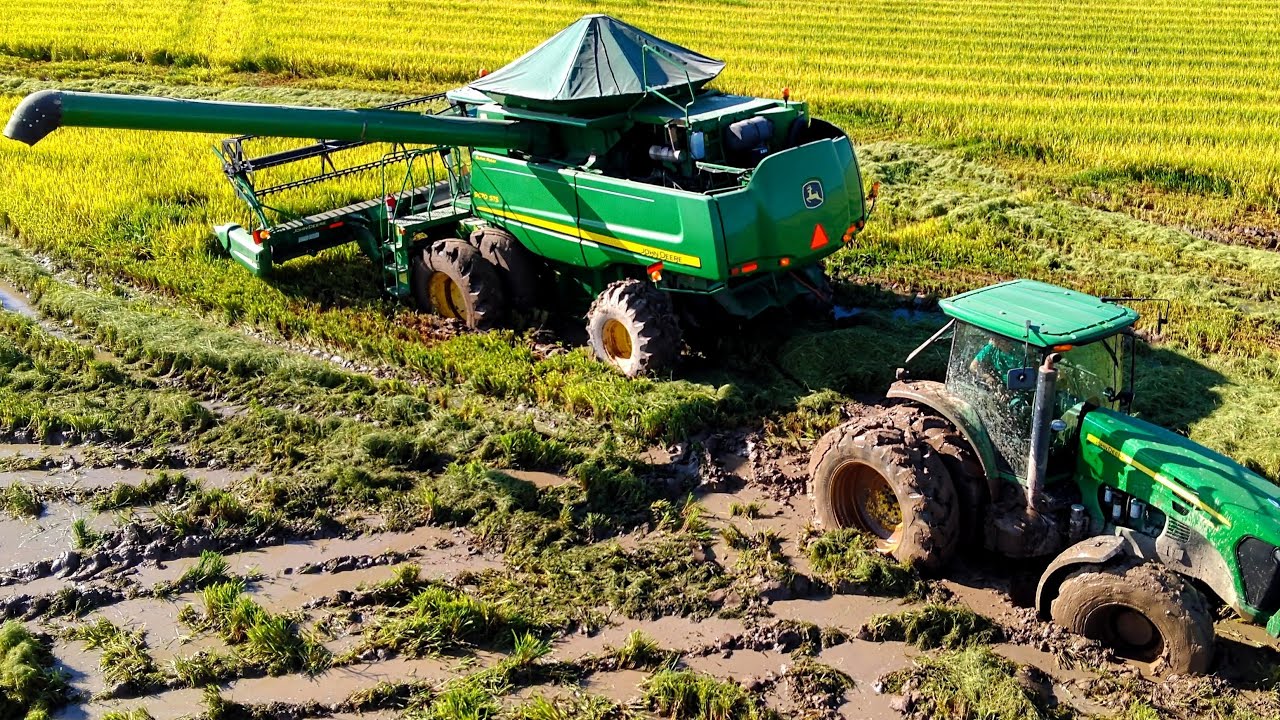 COMEÇAMOS A COLHEITA DO ARROZ NO BARRO:10 Colheitadeiras em Ação em um Cenário Impressionante!🌾🚜