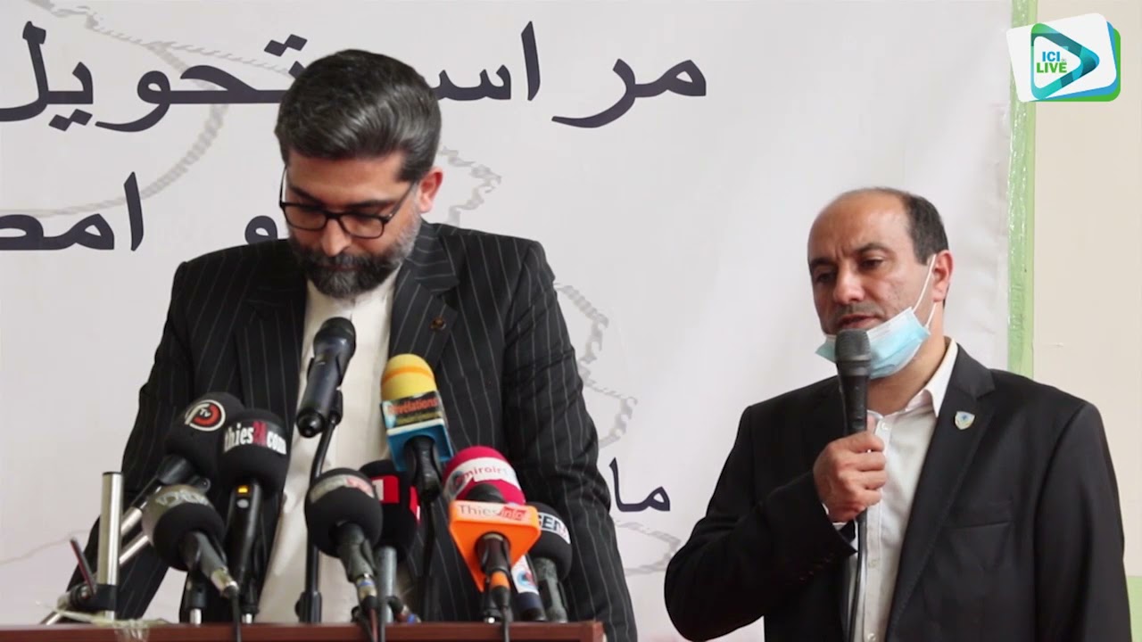 Sen iran Auto : Signature d'un contrat de 2000 taxis entre le MITTD & CETUD