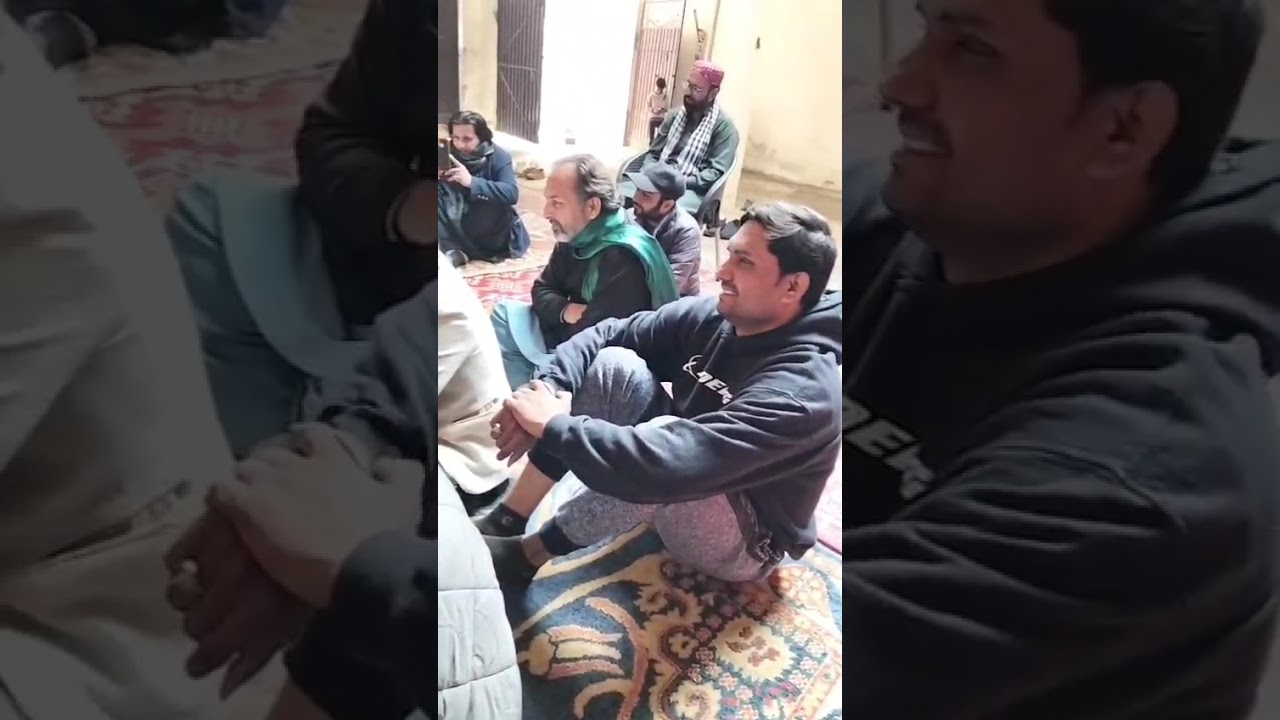 سید بادشاہ سیالکوٹ میں تکیہ شاہ شمس تبریز اپنے محبوبوں کے ساتھ