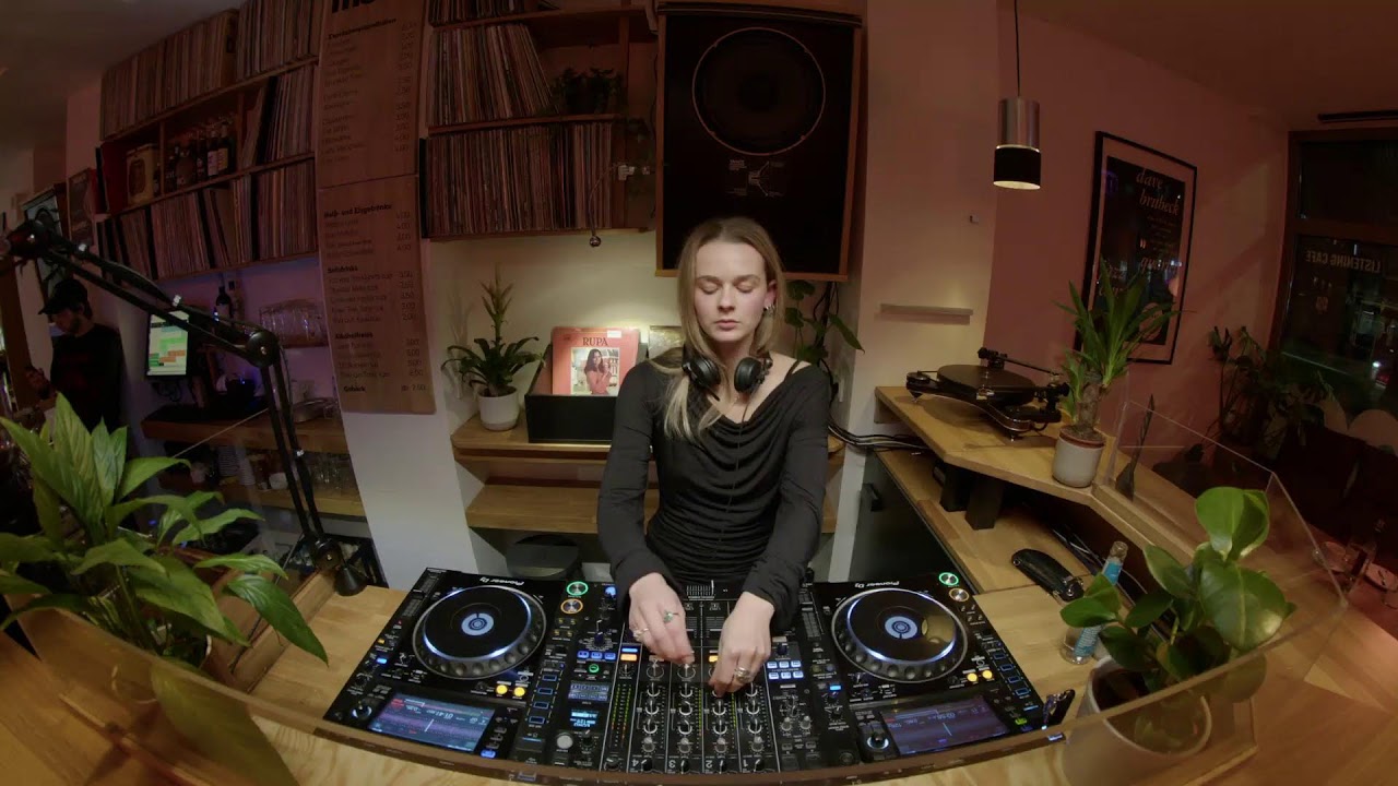 mono•radio | Lovestreams X Plasma Köln w/ Pileta (Techno)