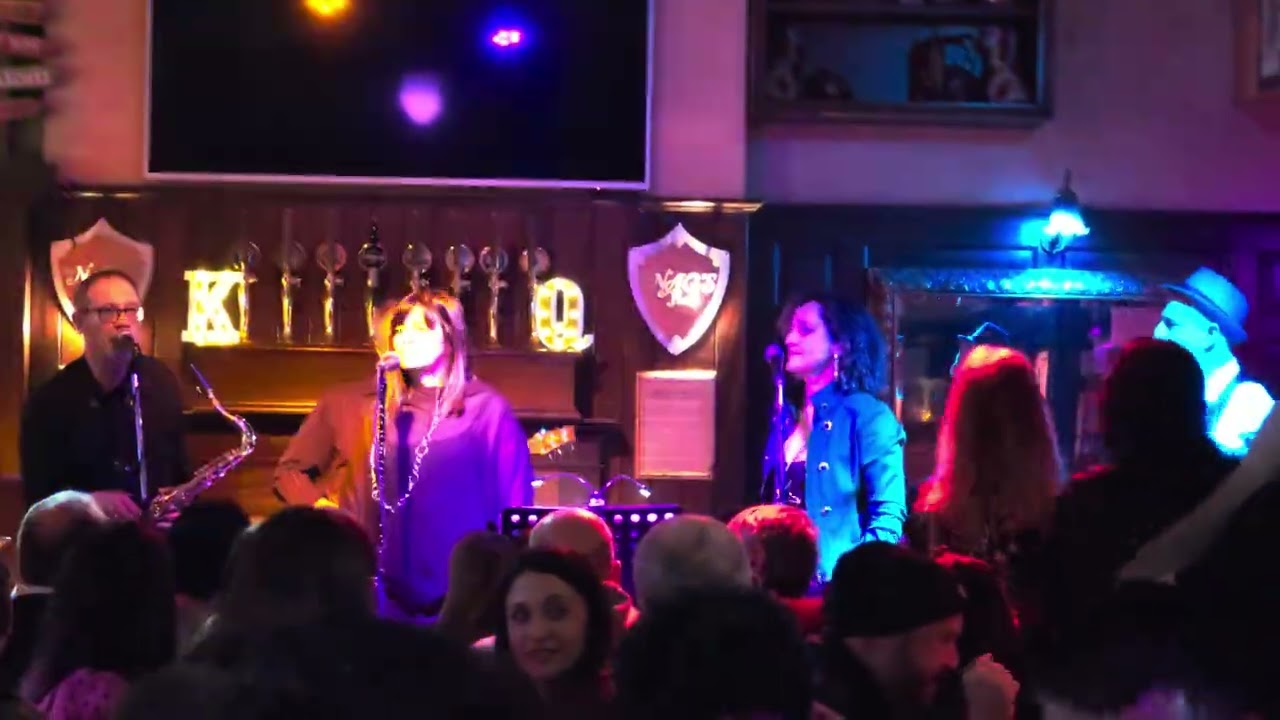 Watching a Live band at the Nags Head Scottish Pub, Rome, Italy, January 2026