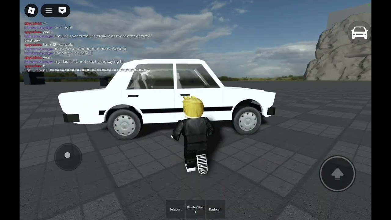 I found spycakes on Roblox game | car crash thing cct with rock music