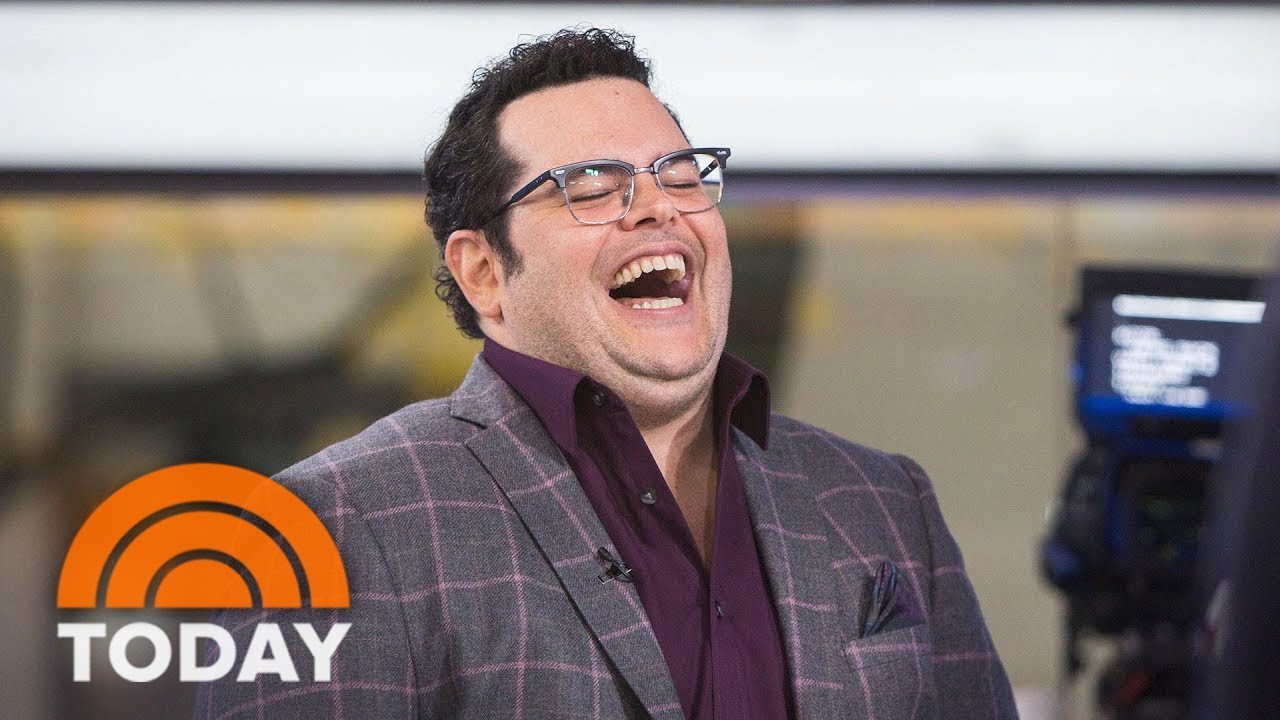 Josh Gad Jokes, ‘Murder On The Orient Express’ Was Going To Be A Cartoon | TODAY