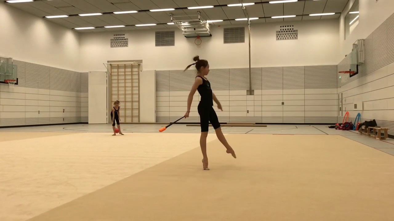 Rhythmische Sportgymnastik: Angelina Grischov aus Konz