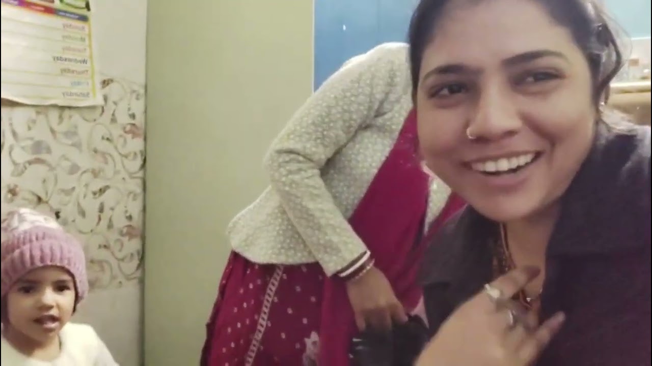 Aaj hum gye friend ke sagai mein