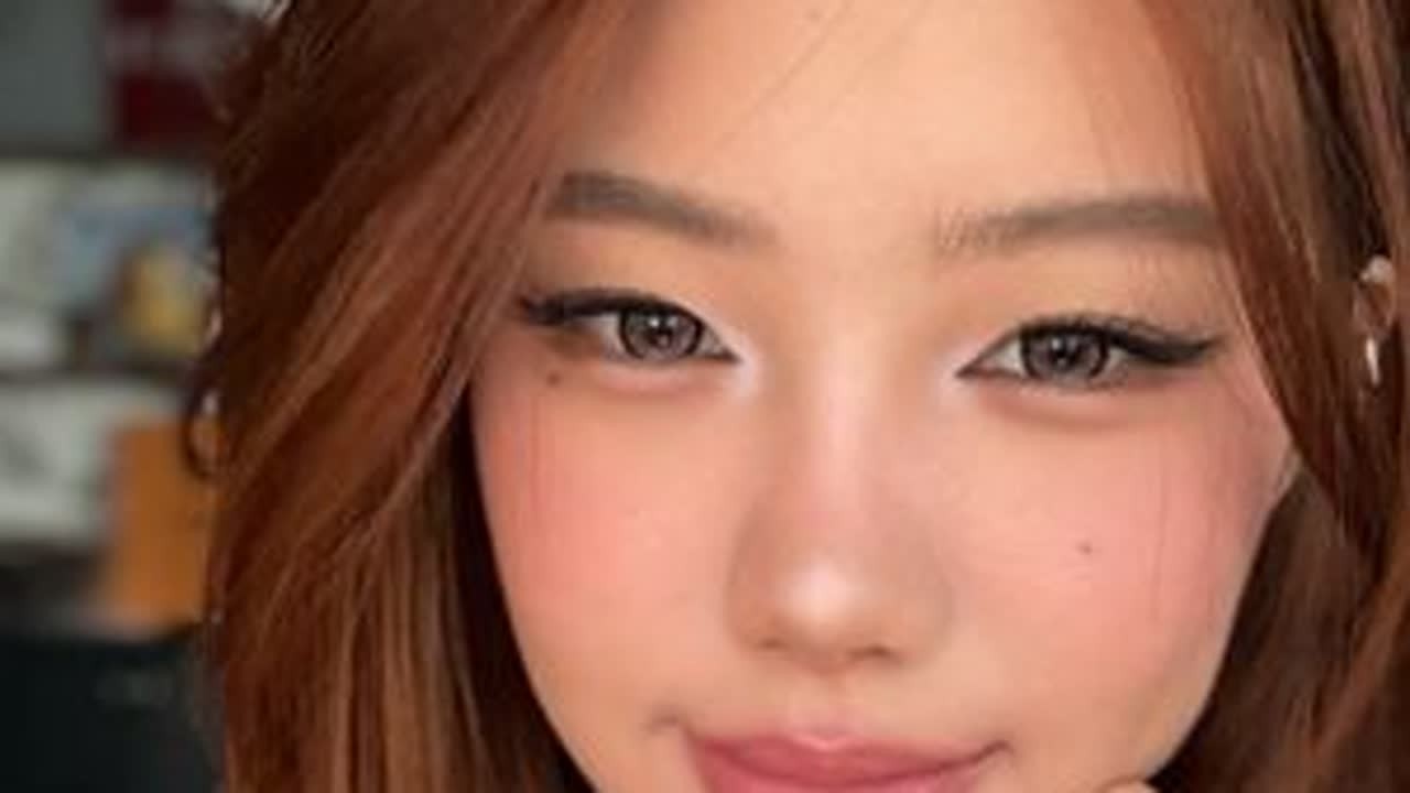 不知道在急什么…. #美妆 #男友配音化妆 #下饭 #fyp #妆教
