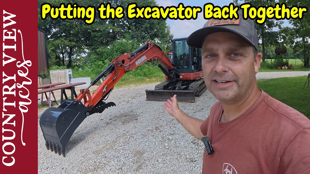 Repairing the Excavator, Installing New Bucket & Hydraulic Thumb.  Two Hours Later It Broke Down