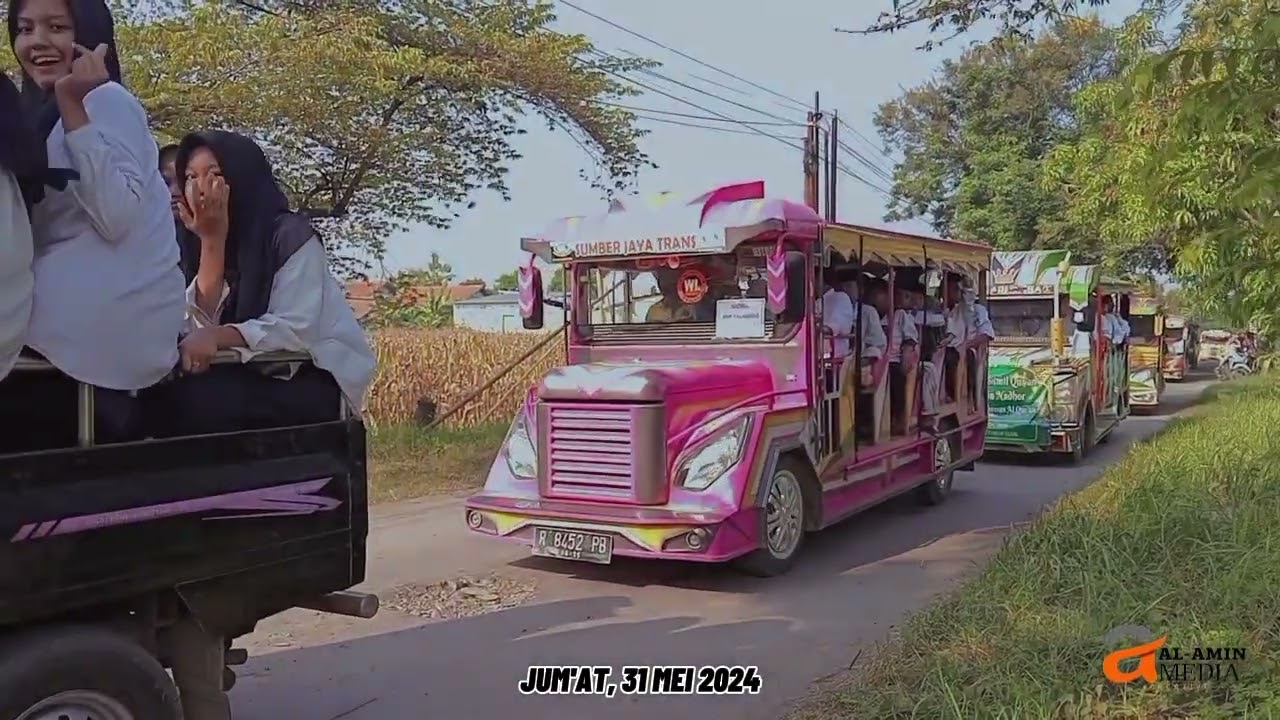 Pawai Ta'aruf Yayasan Pendidikan Pondok Pesantren Al-Amin Bulakwaru Tahun 2024