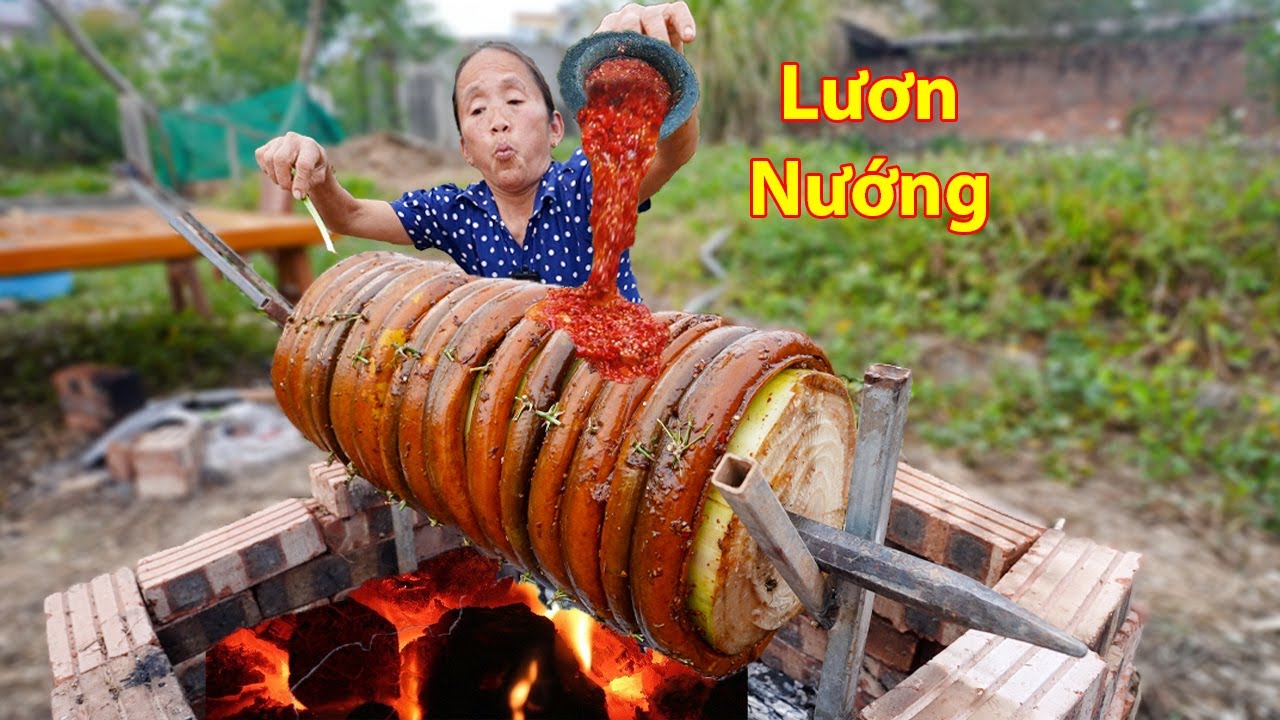 Bà Tân Vlog - Lươn Cuộn Cây Chuối Nướng Siêu Cay Khổng Lồ