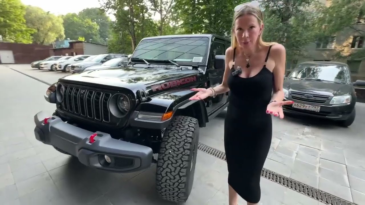 Бешеный Jeep Wrangler Rubicon. Лиса рулит