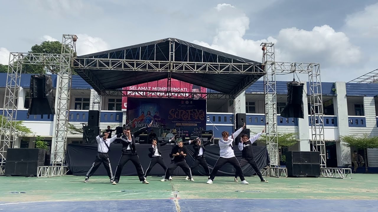 [🥇1st Prize] [INstage] Stray Kids - 신뚜두뚜두 + Maniac + Dance Cover by 'CANVAST' @HUTSMANSA69