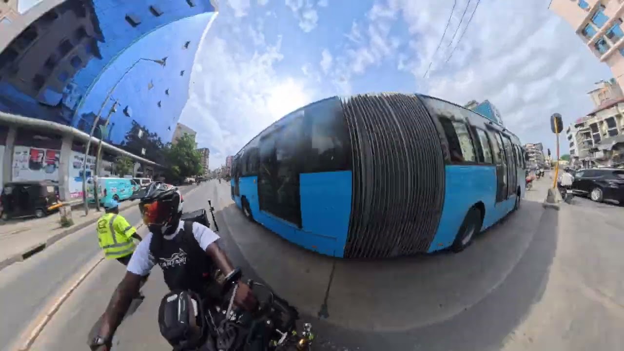 KARIAKOO | DAR ES SALAAM - CRUISING 