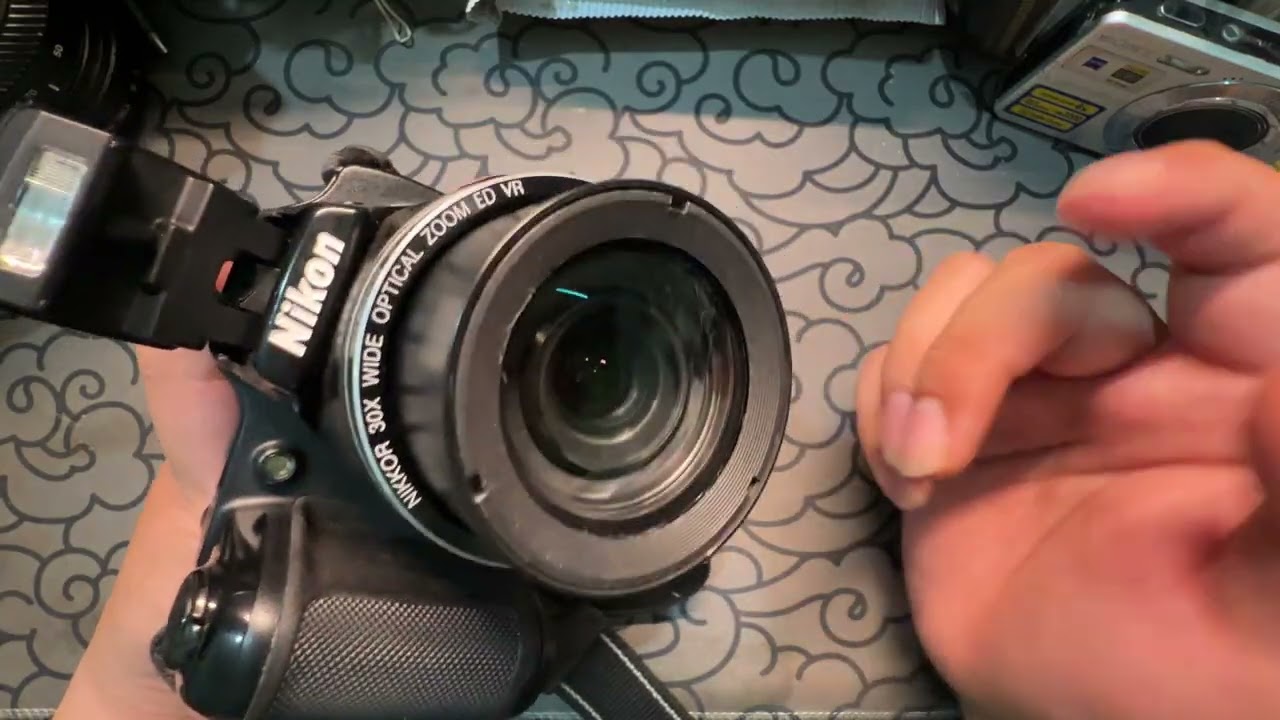 Nikon Coolpix L820 siêu phẩm superzoom 16 megapixel
