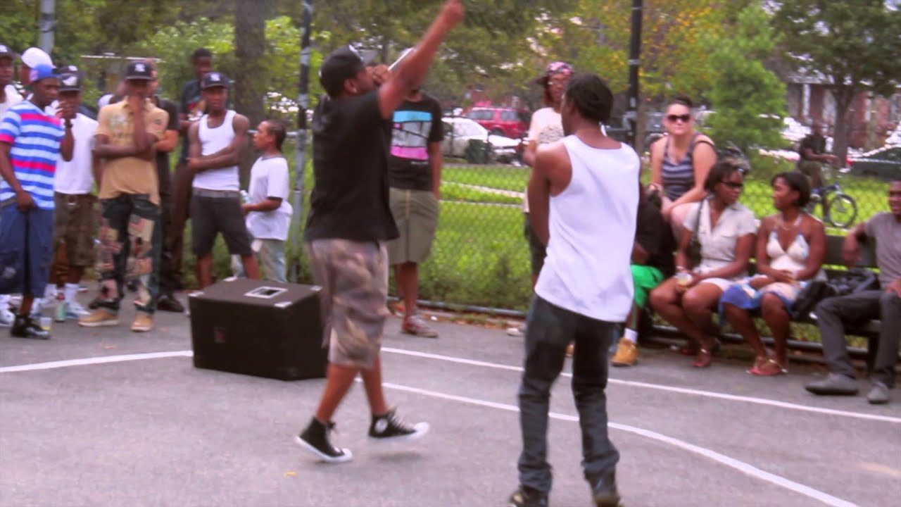 RAH LEEK Performs 