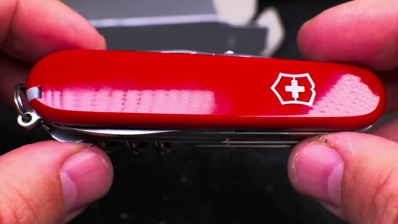 Detailed Victorinox Explorer Swiss Army Knife Functions Close Look