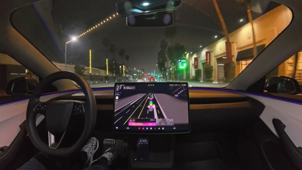 Первый тест-драйв Tesla Self-Driving 14.2.2