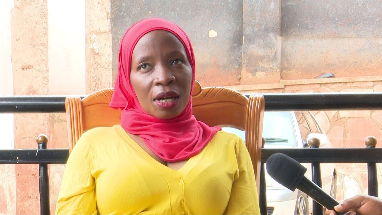 ''STABUA NATOORO'' yafuna olubuto nga wa myaka 14 - wulira emboozi!!!!!!