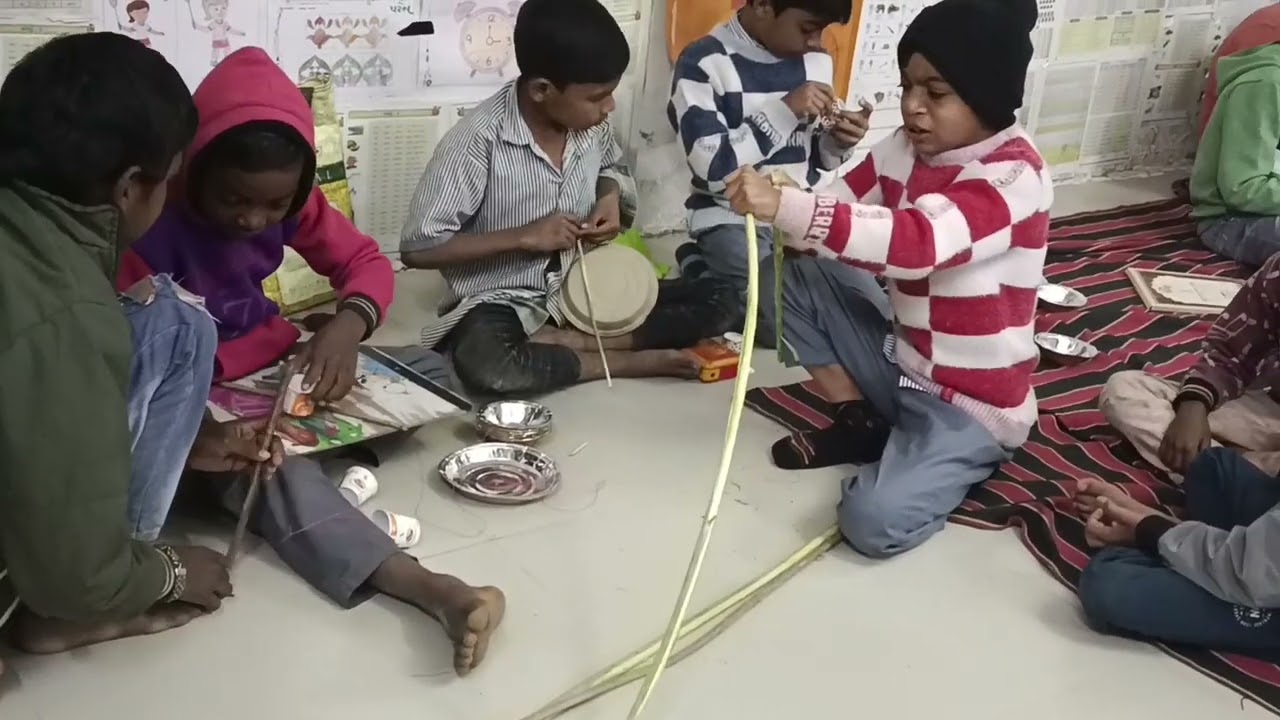 આનંદદાયી શનિવાર ચાલો વેસ્ટ માંથી બેસ્ટ પ્રવૃત્તિ કરીએ👬🥁🥳🙇⚖️⚖️✂️✂️✂️⚖️⚖️👬🧑‍🤝‍🧑🧑‍💼🧒